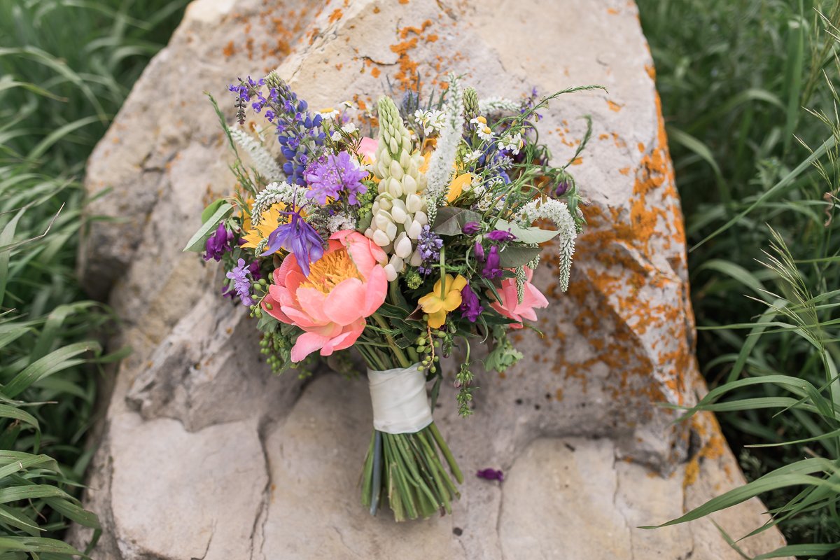 Noel and Dirk's Jackson Hole wedding with ceremony at the Wedding Tree in Bridger Teton National Forest and reception at the Bentwood Inn in Wilson, Wyoming. Photography by wyoming wedding photographer, Megan Lee Photography.